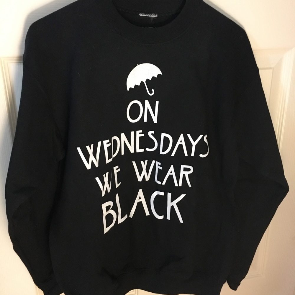 American Horror Story Bundle Sweatshirt Shirts Hat